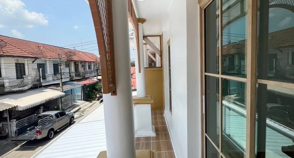 For sale 4 bedrooms townhouse in Bang Bua Thong, Nonthaburi