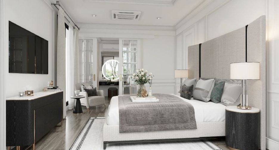 For sale 4 bedrooms house in Mueang Nonthaburi, Nonthaburi