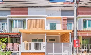 For sale 4 bedrooms townhouse in Bang Bua Thong, Nonthaburi