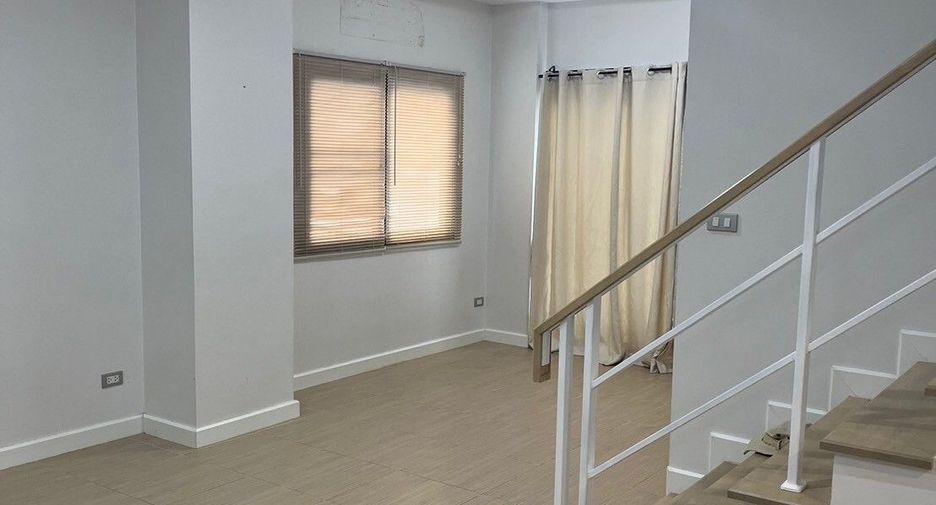 À vendre 3 chambres maison à Mueang Nakhon Ratchasima, Nakhon Ratchasima