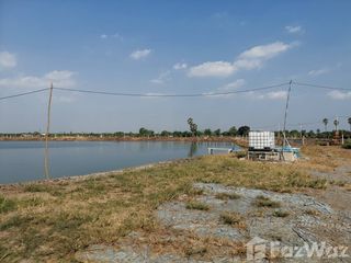 À vendre terrain à Nakhon Chai Si, Nakhon Pathom