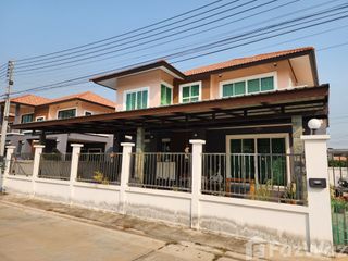 For sale 3 bedrooms house in Mueang Nakhon Sawan, Nakhon Sawan