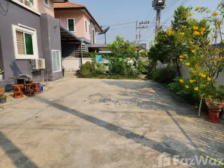 For sale 3 bedrooms house in Mueang Nakhon Sawan, Nakhon Sawan