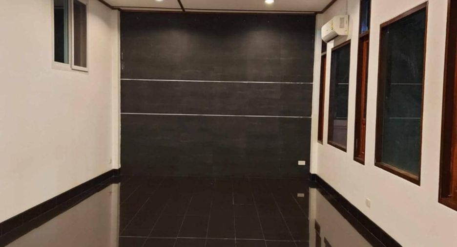 For sale 3 ベッドルーム house in Bang Kruai, Nonthaburi