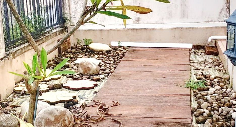 For sale 4 bedrooms house in Thanyaburi, Pathum Thani