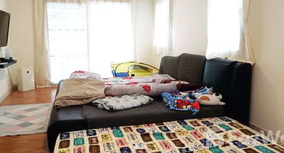For sale 4 bedrooms house in Thanyaburi, Pathum Thani