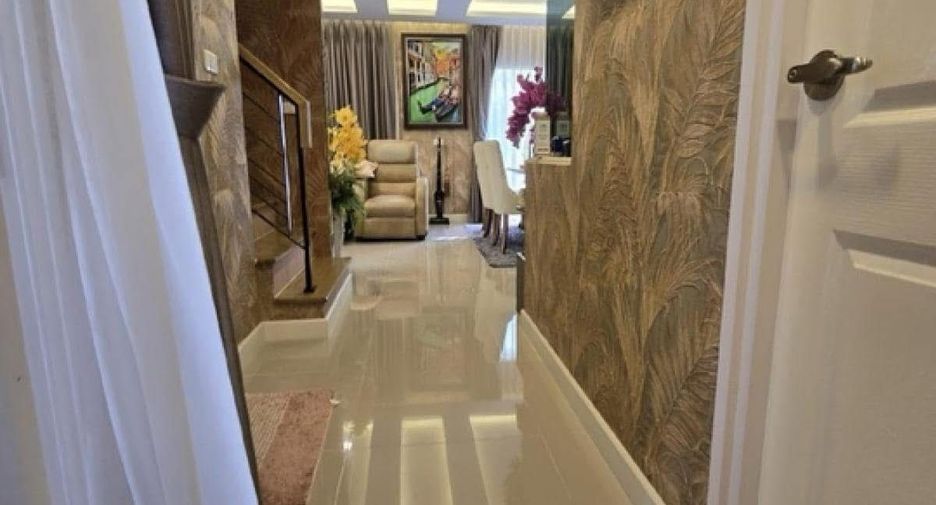 Haus zur Miete mit 4 Zimmer in Thanyaburi, Pathum Thani