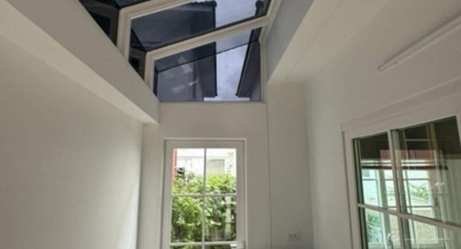 Haus zur Miete mit 4 Zimmer in Thanyaburi, Pathum Thani