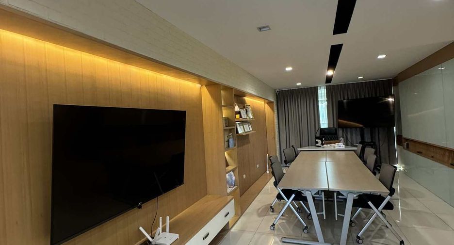 For rent office in Pak Kret, Nonthaburi