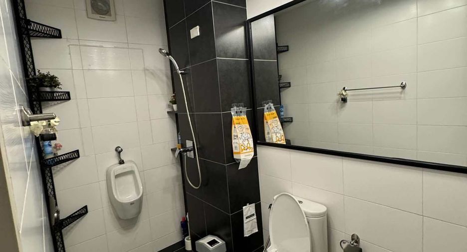 For rent office in Pak Kret, Nonthaburi