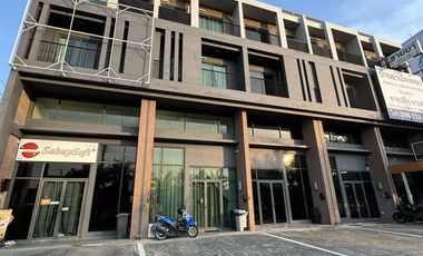 For rent office in Pak Kret, Nonthaburi