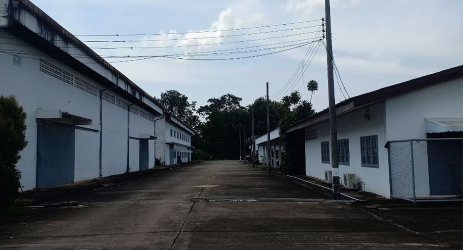 For sale studio house in Si Maha Phot, Prachin Buri