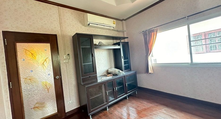 À vendre 3 chambres maison à Lam Luk Ka, Pathum Thani