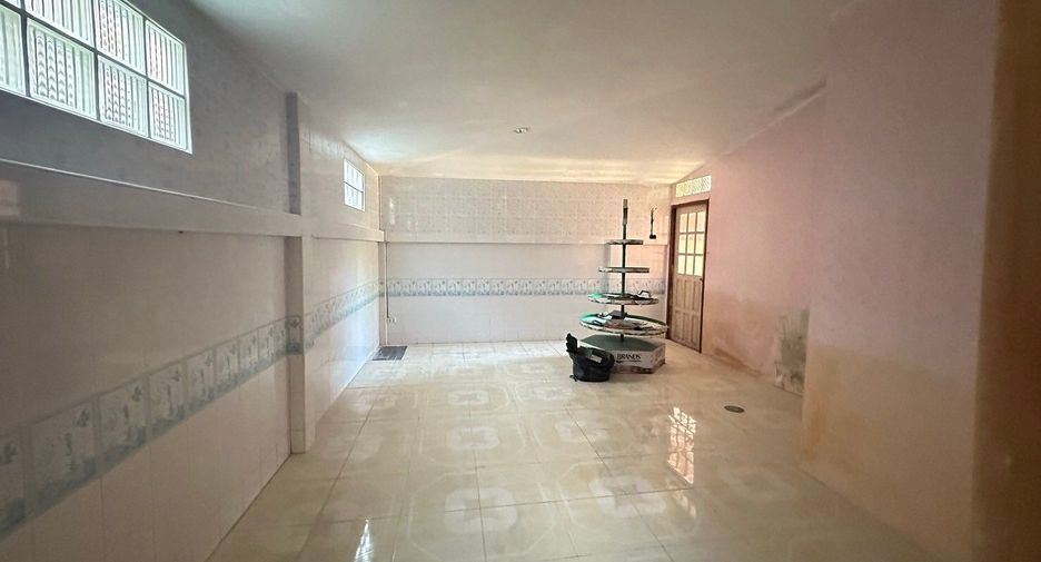 À vendre 3 chambres maison à Lam Luk Ka, Pathum Thani