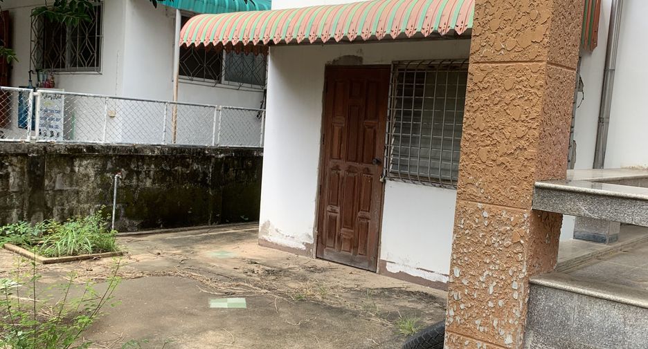For sale 3 bedrooms house in Mueang Phrae, Phrae