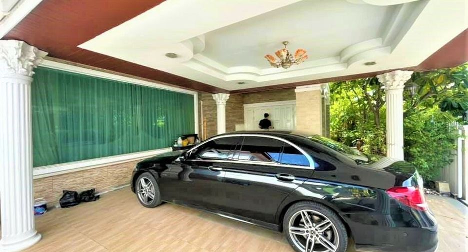 For sale 3 bedrooms house in Mueang Nakhon Ratchasima, Nakhon Ratchasima