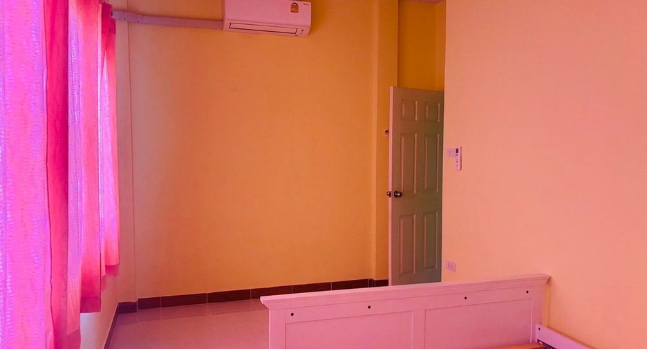 Reihenhaus zum Kauf mit 3 Zimmer in Khlong Luang, Pathum Thani