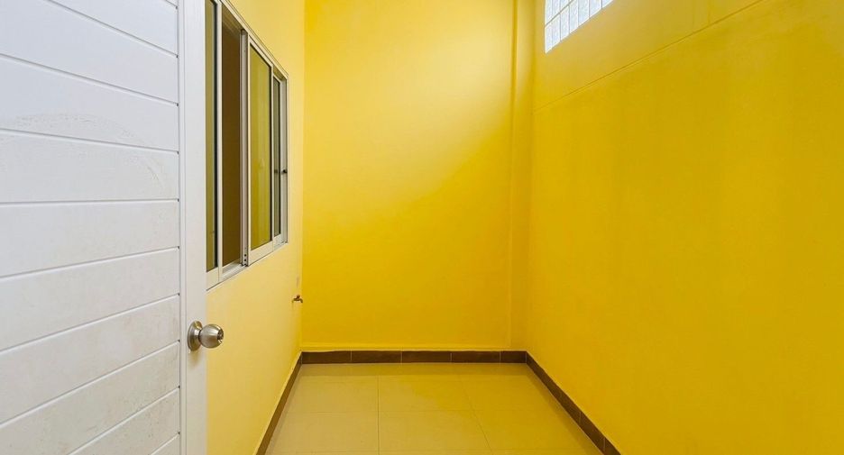 Reihenhaus zum Kauf mit 3 Zimmer in Khlong Luang, Pathum Thani