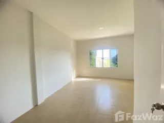 For sale 2 ベッドルーム townhouse in Sam Chuk, Suphan Buri