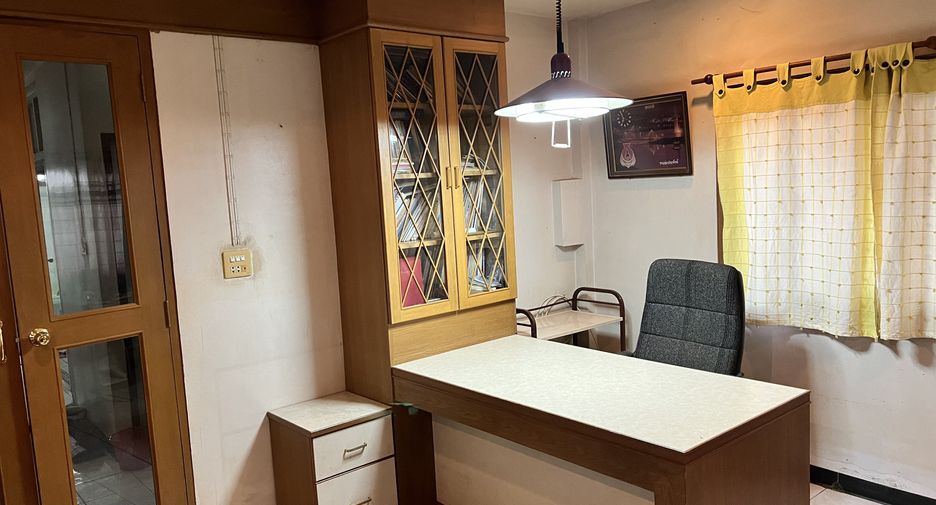 For sale 3 bedrooms house in Mueang Udon Thani, Udon Thani