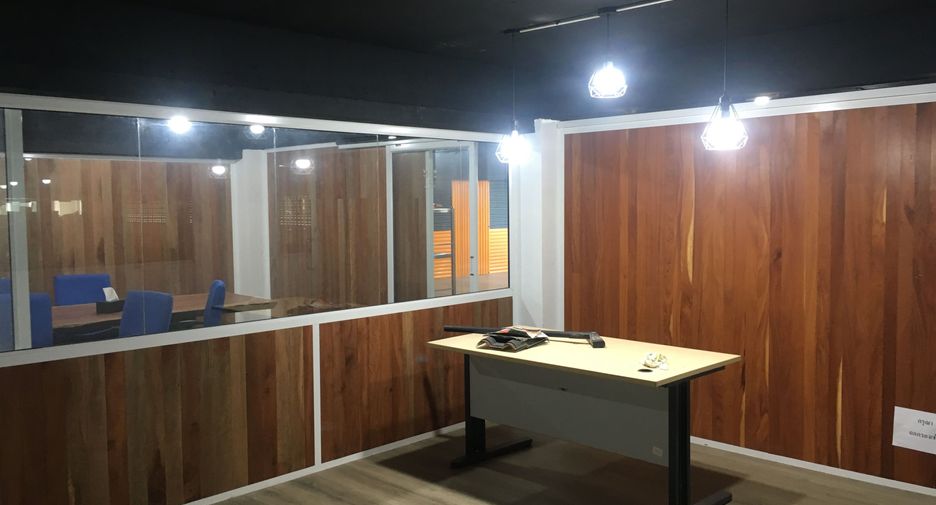 Oficina en alquiler en Khlong Luang, Pathum Thani