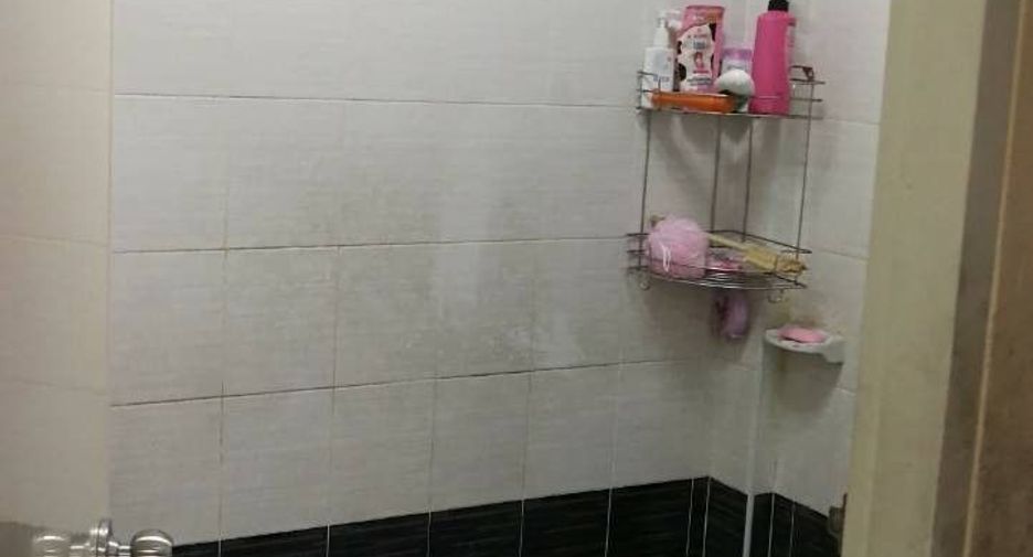 For sale 3 bedrooms house in Sam Phran, Nakhon Pathom