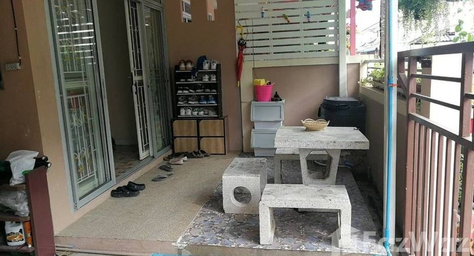 For sale 3 bedrooms house in Sam Phran, Nakhon Pathom