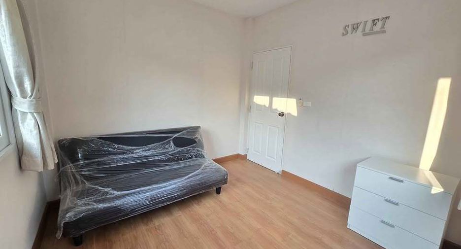 For rent 3 bedrooms house in Pak Kret, Nonthaburi