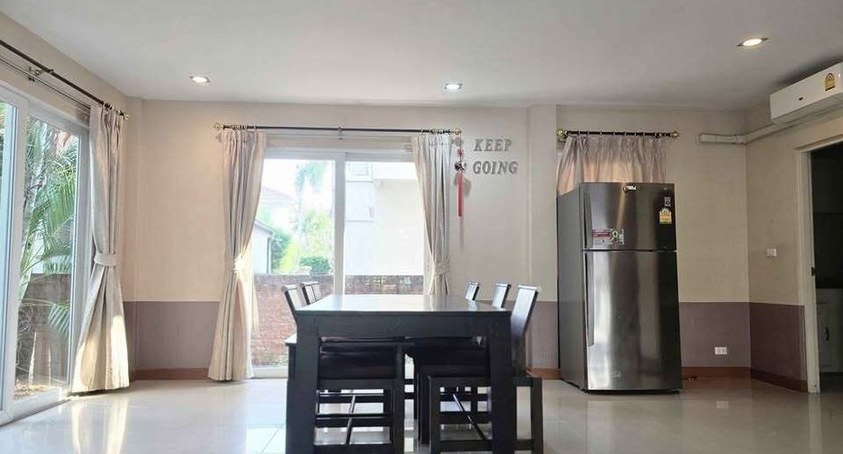 For rent 3 bedrooms house in Pak Kret, Nonthaburi