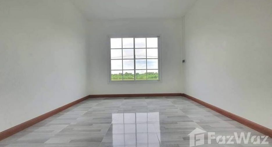 Продажа 2 спальни таунхаус в Sai Noi, Нонтабури