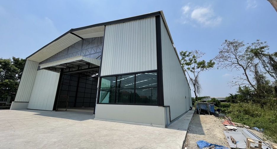À louer studio maison à Pak Kret, Nonthaburi