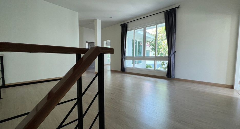 For sale 4 ベッドルーム house in Mueang Nakhon Ratchasima, Nakhon Ratchasima