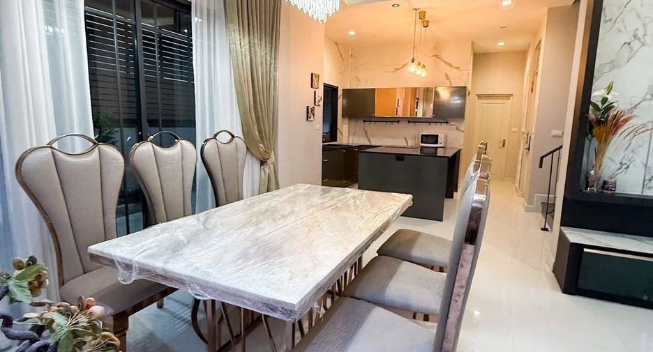 ขาย และ ให้เช่า 4 ห้องนอน บ้านเดี่ยว ใน ปากเกร็ด, นนทบุรี