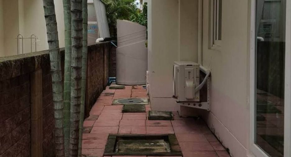 For rent 3 bedrooms house in Pak Kret, Nonthaburi