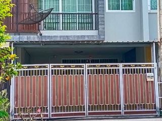 For sale 3 bedrooms townhouse in Hat Yai, Songkhla