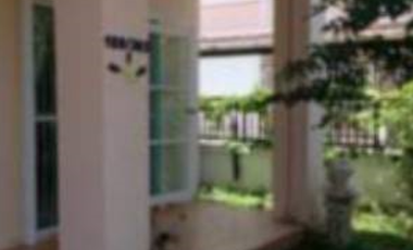 Casa adosada en venta de 3 habitaciones en Thanyaburi, Pathum Thani