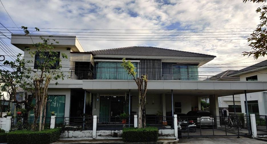 Haus zum Kauf mit 6 Zimmer in Mueang Nonthaburi, Nonthaburi