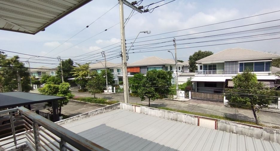 Haus zum Kauf mit 6 Zimmer in Mueang Nonthaburi, Nonthaburi