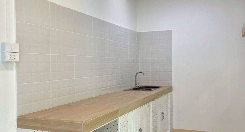 For sale 4 bedrooms townhouse in Bang Kruai, Nonthaburi