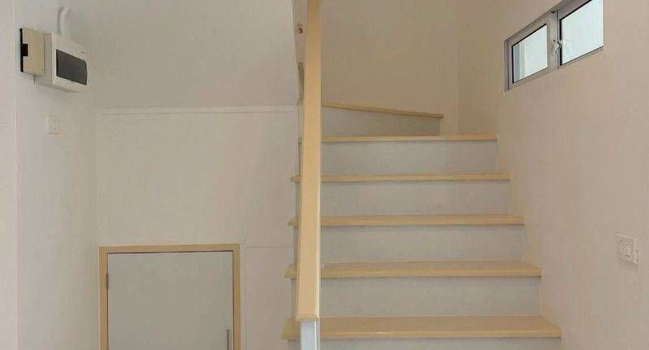 For sale 4 bedrooms townhouse in Bang Kruai, Nonthaburi