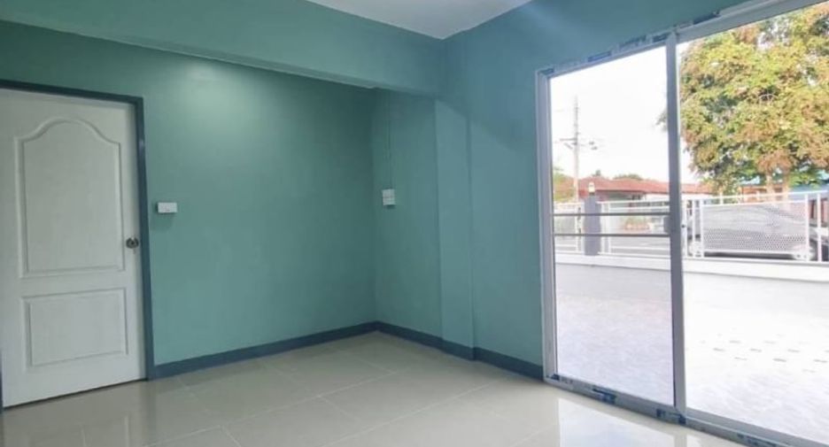 For sale 4 bedrooms townhouse in Bang Yai, Nonthaburi