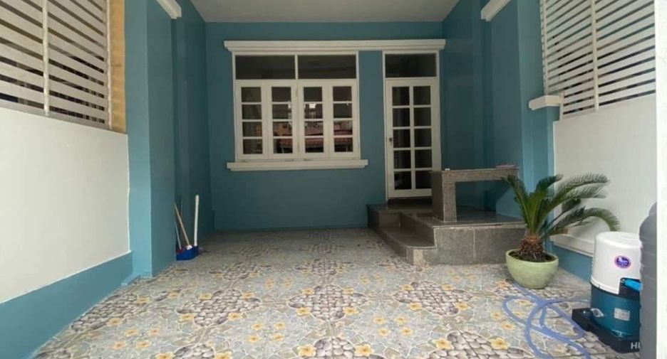 For sale 3 bedrooms townhouse in Mueang Pathum Thani, Pathum Thani
