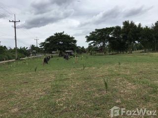 Terreno en venta en Phanat Nikhom, Chonburi
