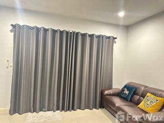 For sale 4 bedrooms townhouse in Mueang Pathum Thani, Pathum Thani