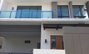 For sale 4 bedrooms condo in Mueang Nonthaburi, Nonthaburi