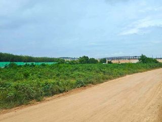 À vendre terrain à Nikhom Phatthana, Rayong