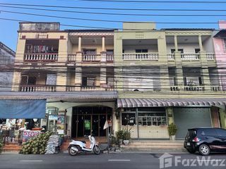For sale 4 bedrooms townhouse in Hat Yai, Songkhla
