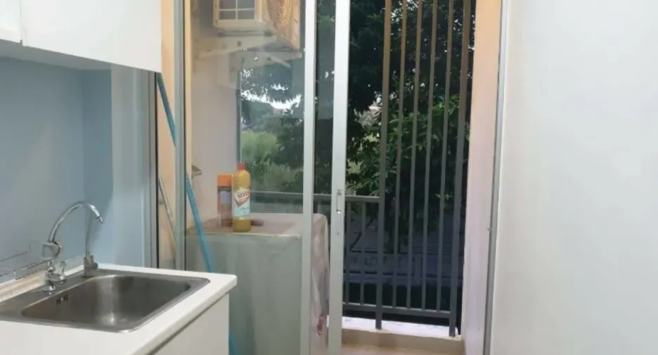For sale 1 bed condo in Mueang Pathum Thani, Pathum Thani
