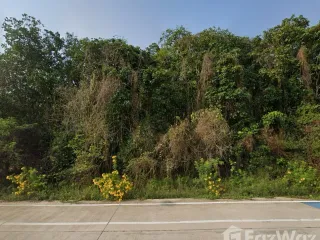 出售 土地 在 Ban Khai, Rayong