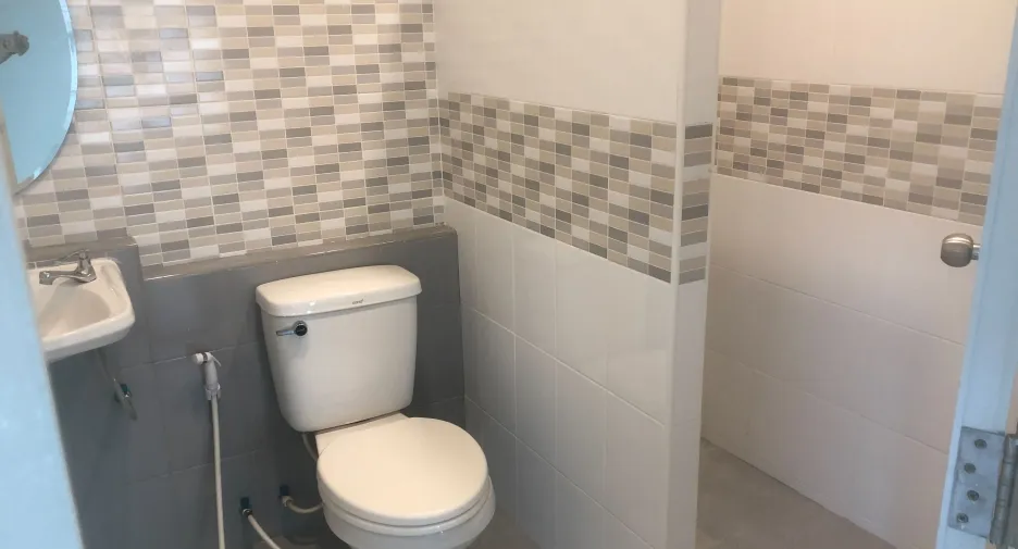 Reihenhaus zum Kauf mit 3 Zimmer in Bang Bua Thong, Nonthaburi